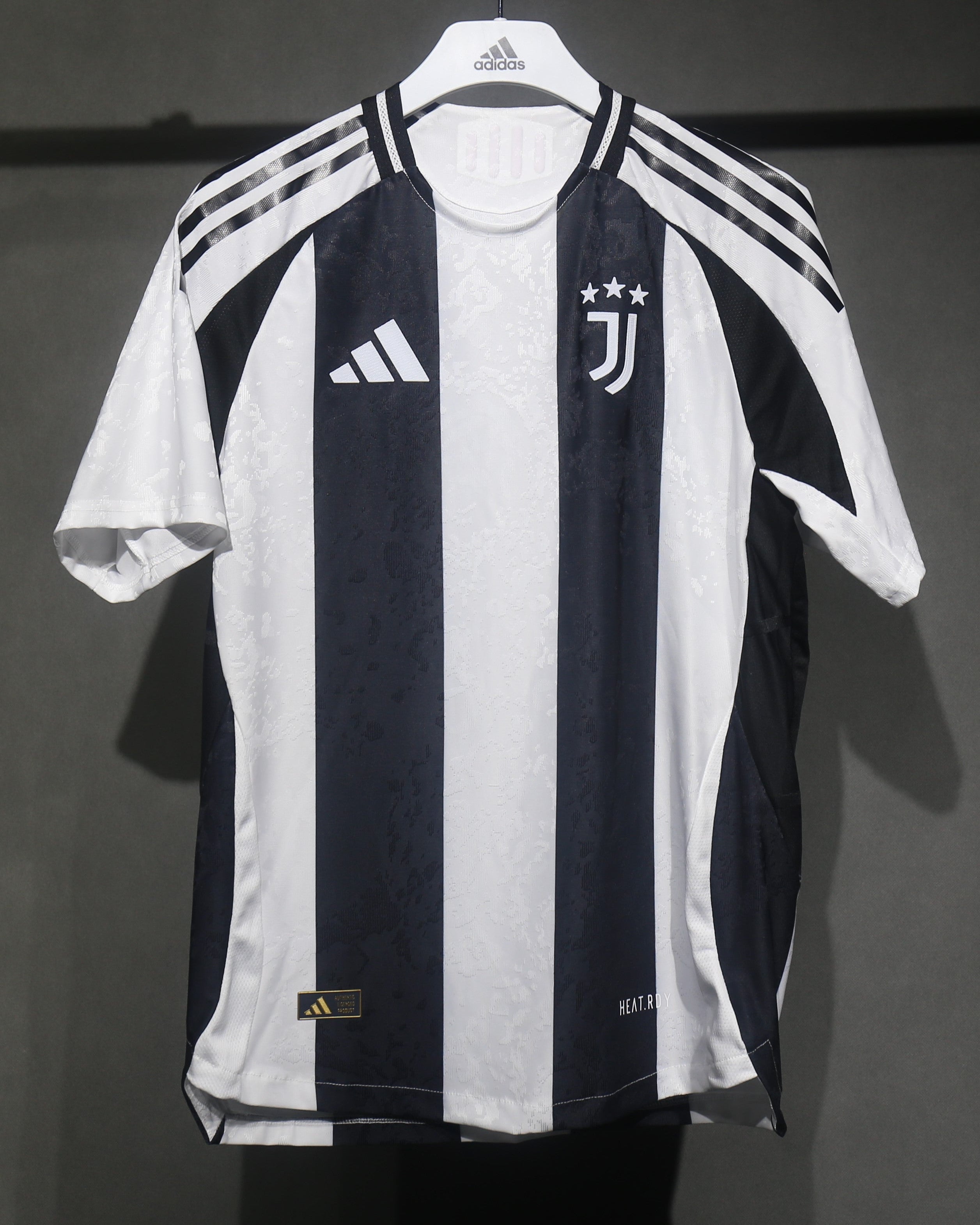 Maillot Juventus Domicile Version Player 24/25