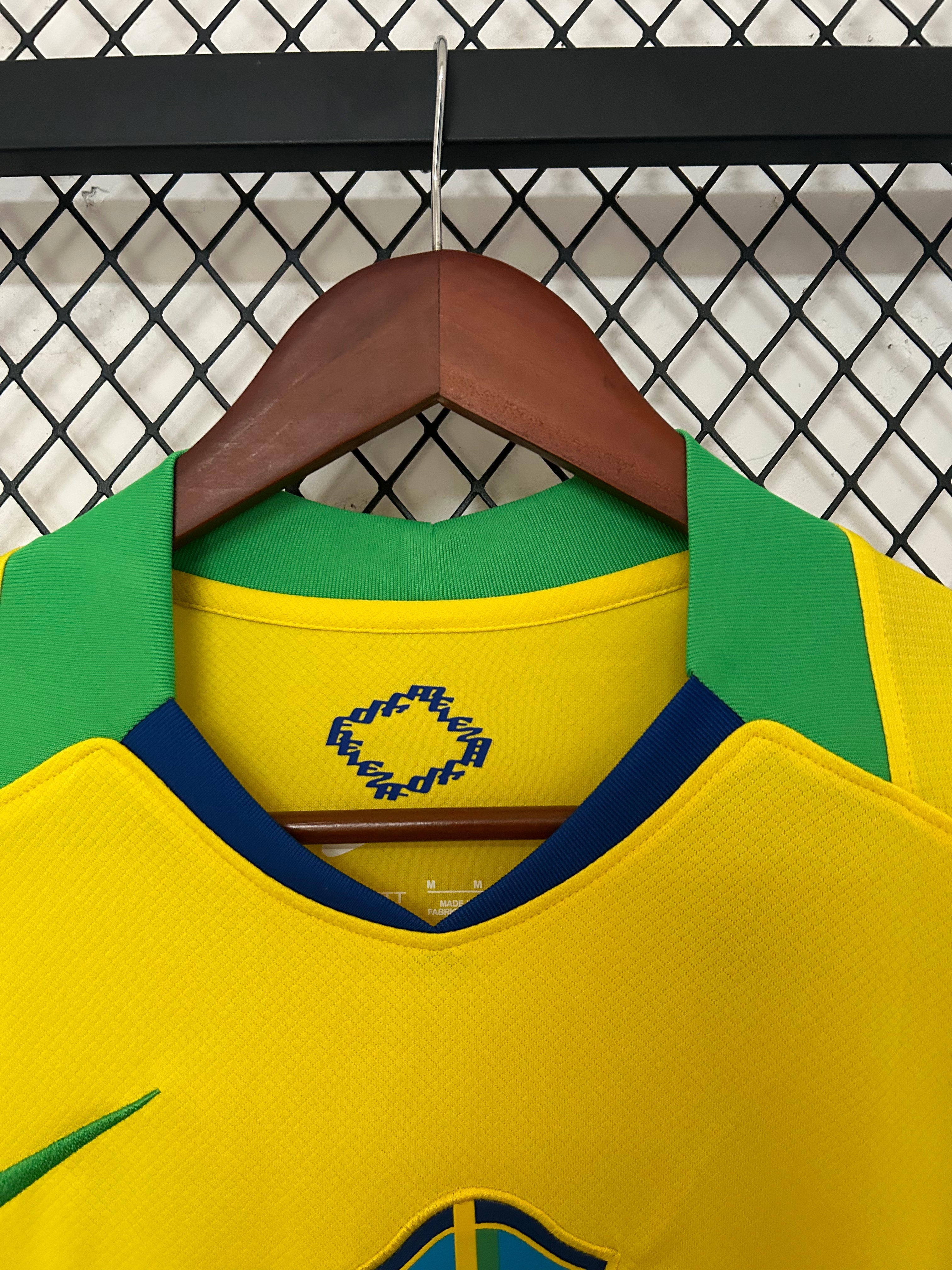 Maillot Brésil Domicile 25/26