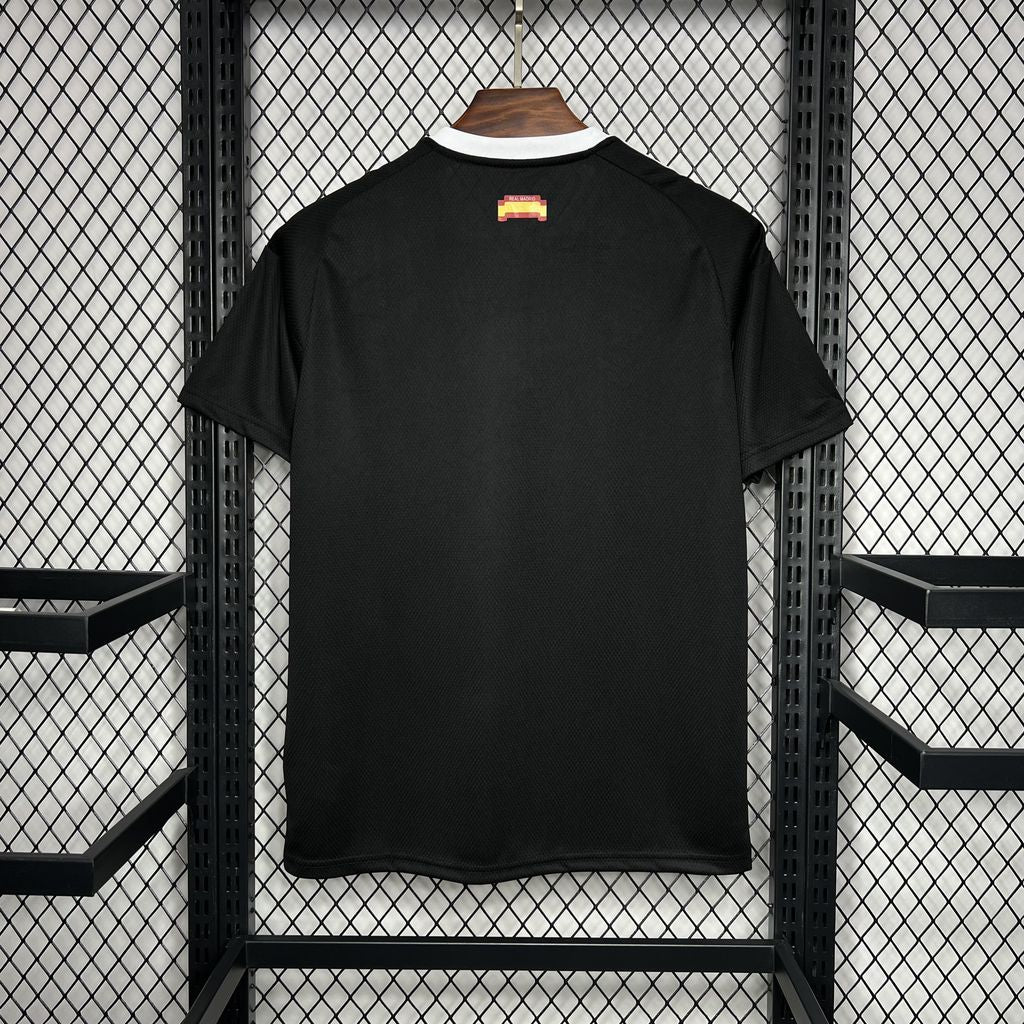 Maillot Real Madrid Concept "Black and White" 24/25