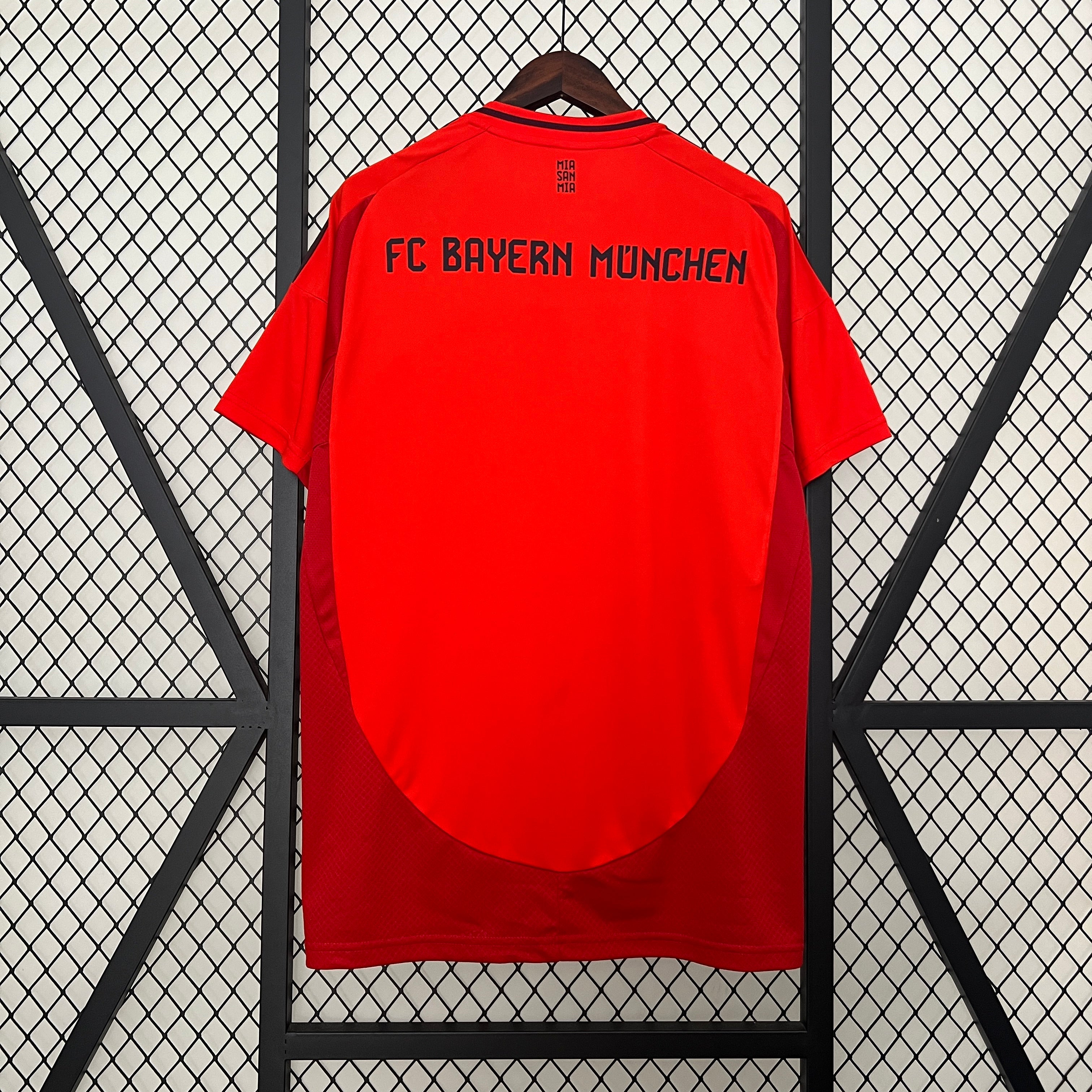 Maillot Bayern Munich Domicile 24/25