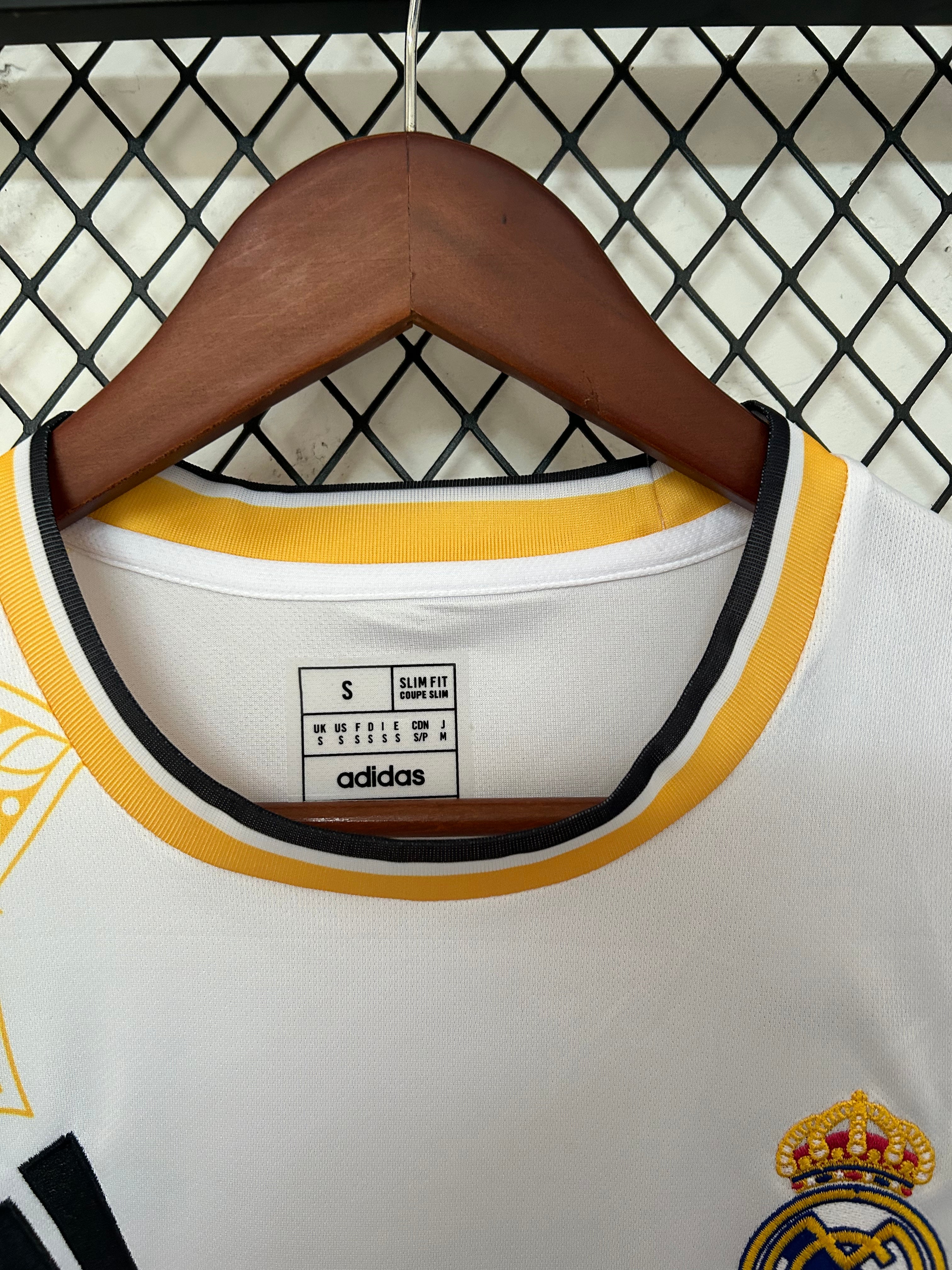 Real Madrid Maillot édition "serpent"