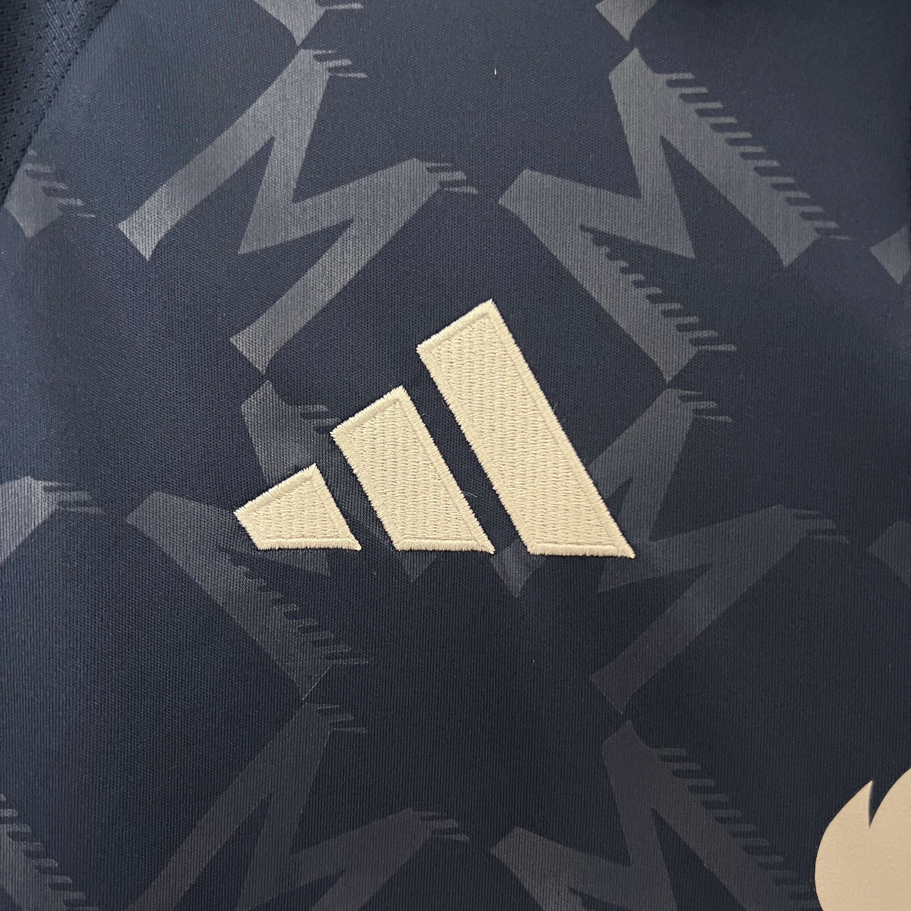 Maillot Manchester United Extérieur 24/25